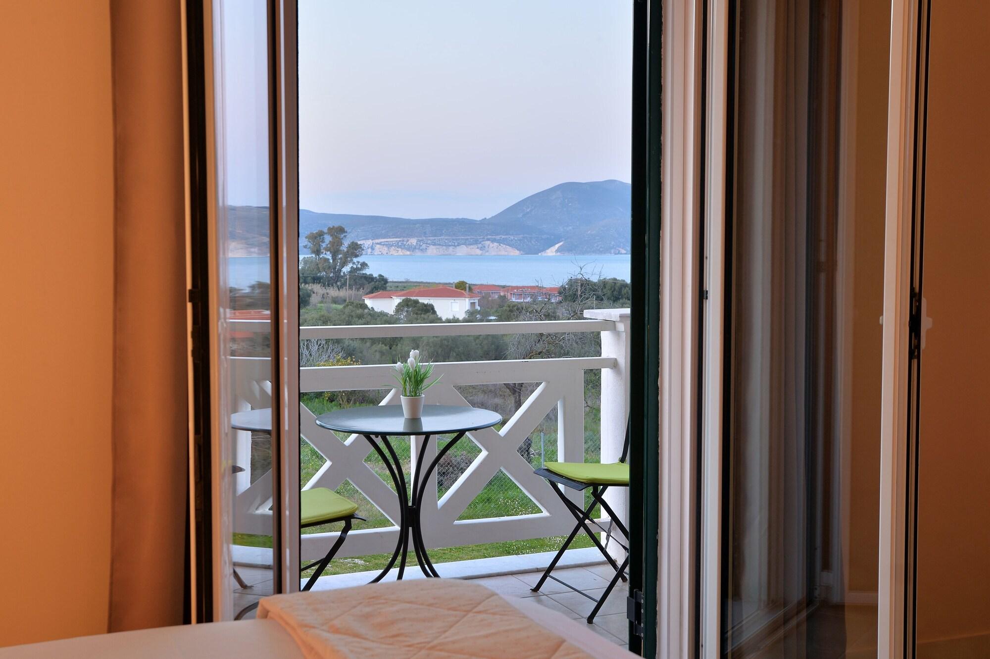 Villa Reverenza Lixouri Exterior foto