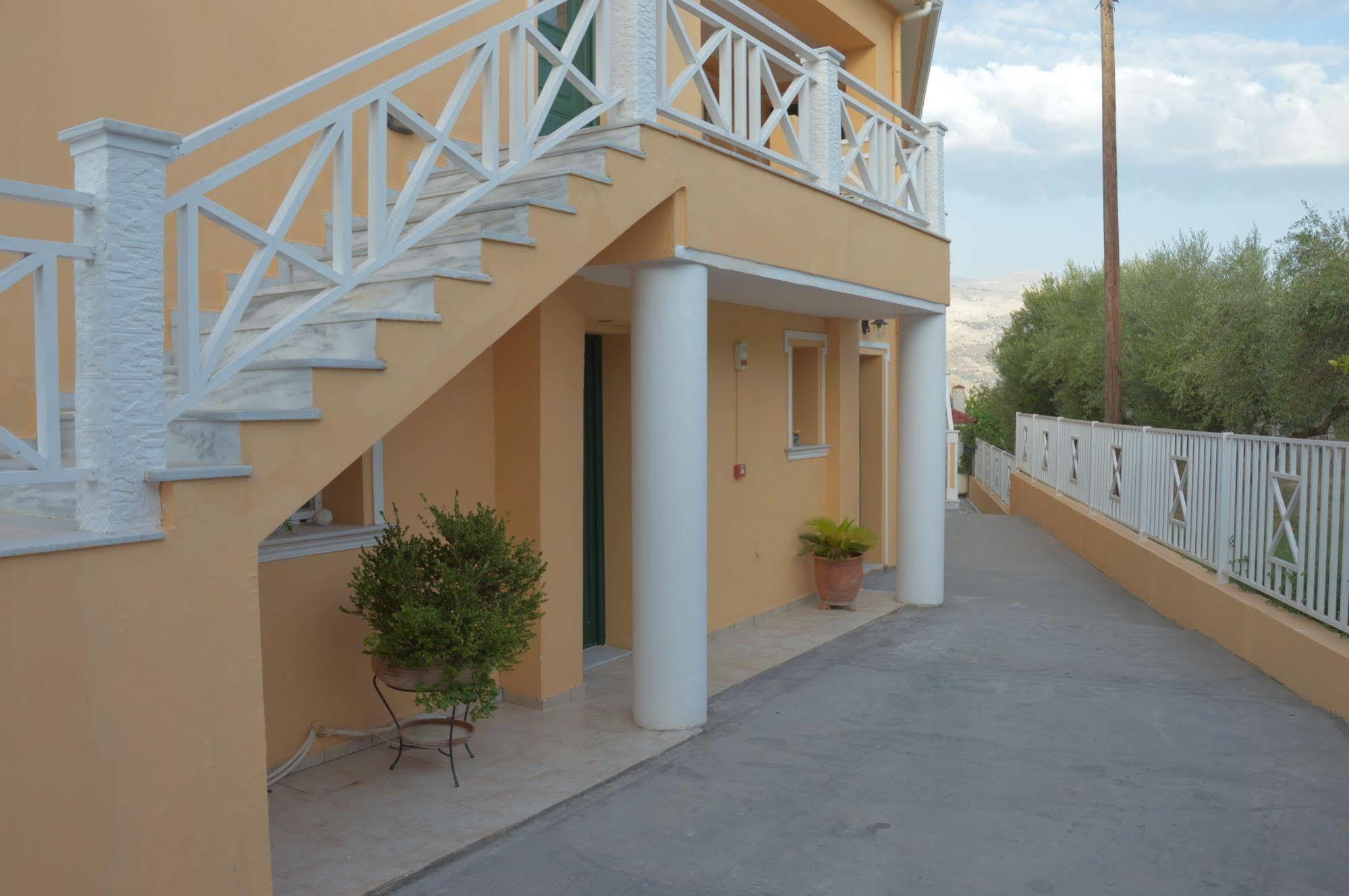 Villa Reverenza Lixouri Exterior foto